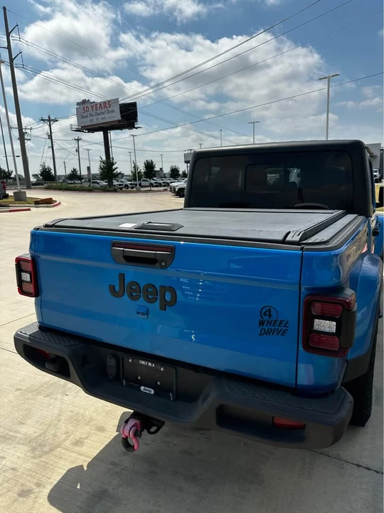 2024 Jeep JT Gladiator - Image 5 of 8