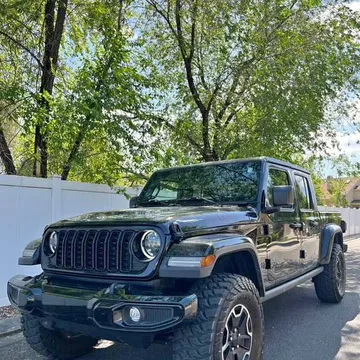 2024 Jeep Gladiator Willys Sport