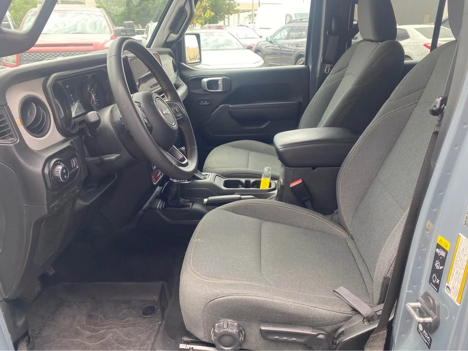 2024 Jeep JT Gladiator - Image 2 of 5