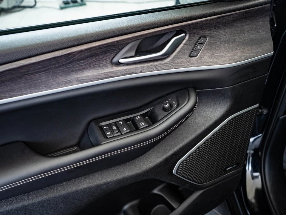 2024 Jeep WL Grand Cherokee - Image 21 of 21