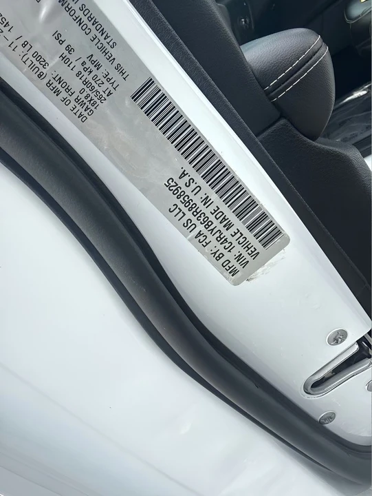 2024 Jeep WL Grand Cherokee - Image 24 of 26