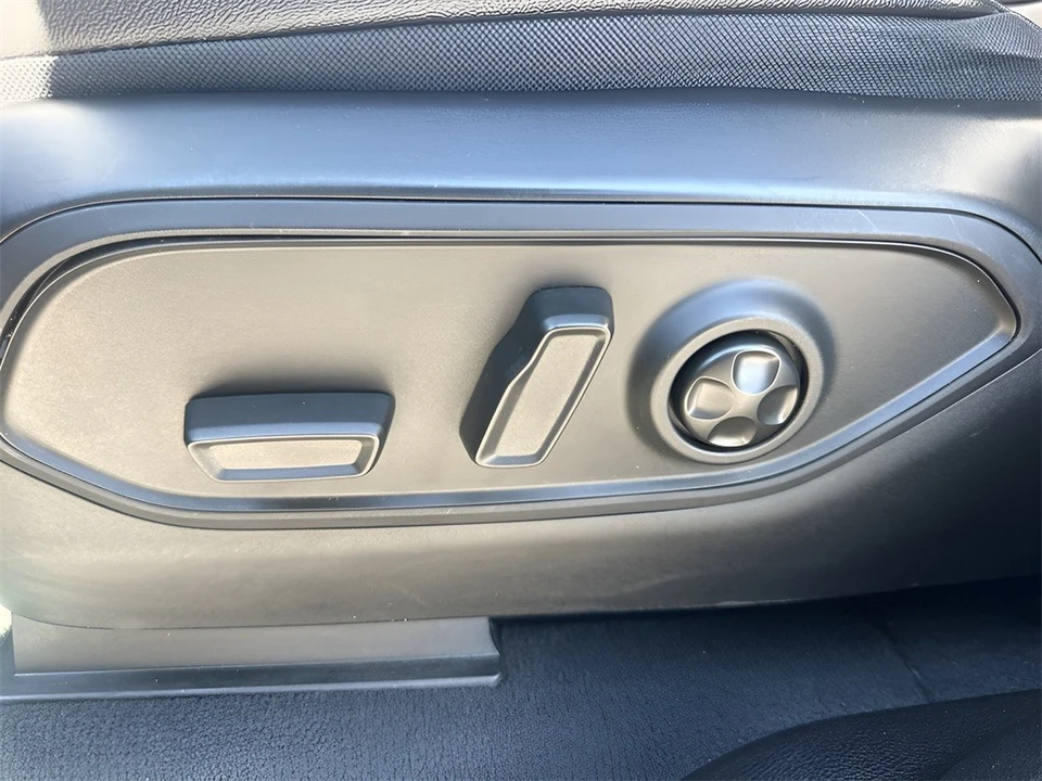 2024 Jeep WL Grand Cherokee - Image 10 of 12
