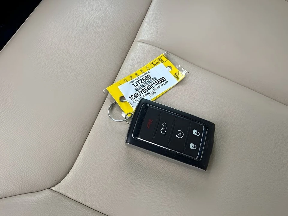 2024 Jeep WL Grand Cherokee - Image 25 of 28