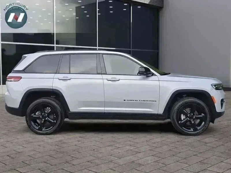 2024 Jeep WL Grand Cherokee - Image 6 of 12
