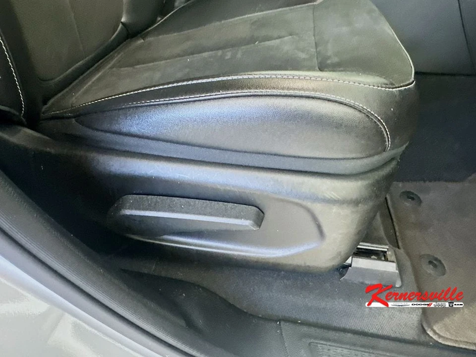 2024 Jeep WL Grand Cherokee - Image 23 of 24