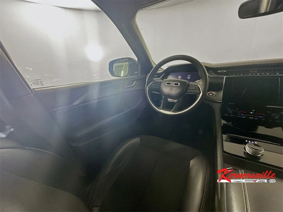 2024 Jeep WL Grand Cherokee - Image 9 of 12