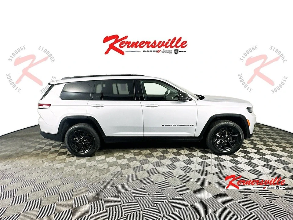 2024 Jeep KL Cherokee - Image 8 of 21