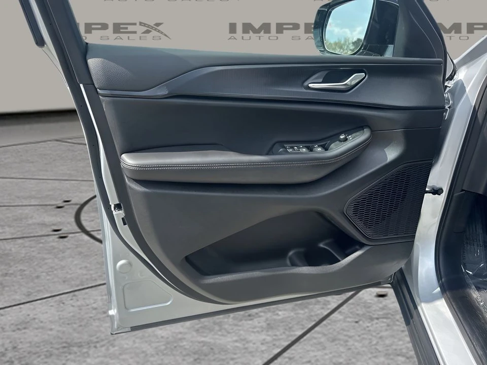 2024 Jeep WL Grand Cherokee - Image 24 of 31