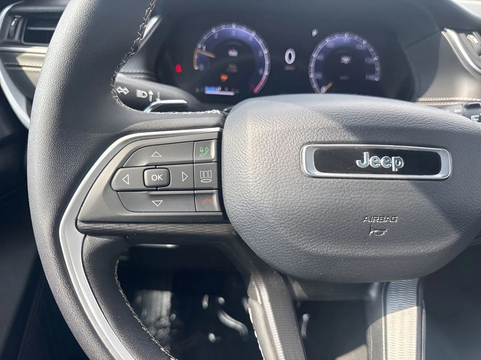 2024 Jeep WL Grand Cherokee - Image 14 of 31