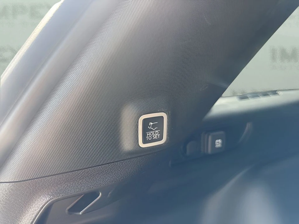 2024 Jeep WL Grand Cherokee - Image 28 of 31