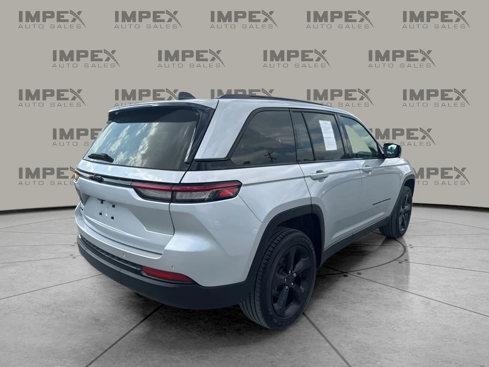 2024 Jeep WL Grand Cherokee - Image 5 of 31