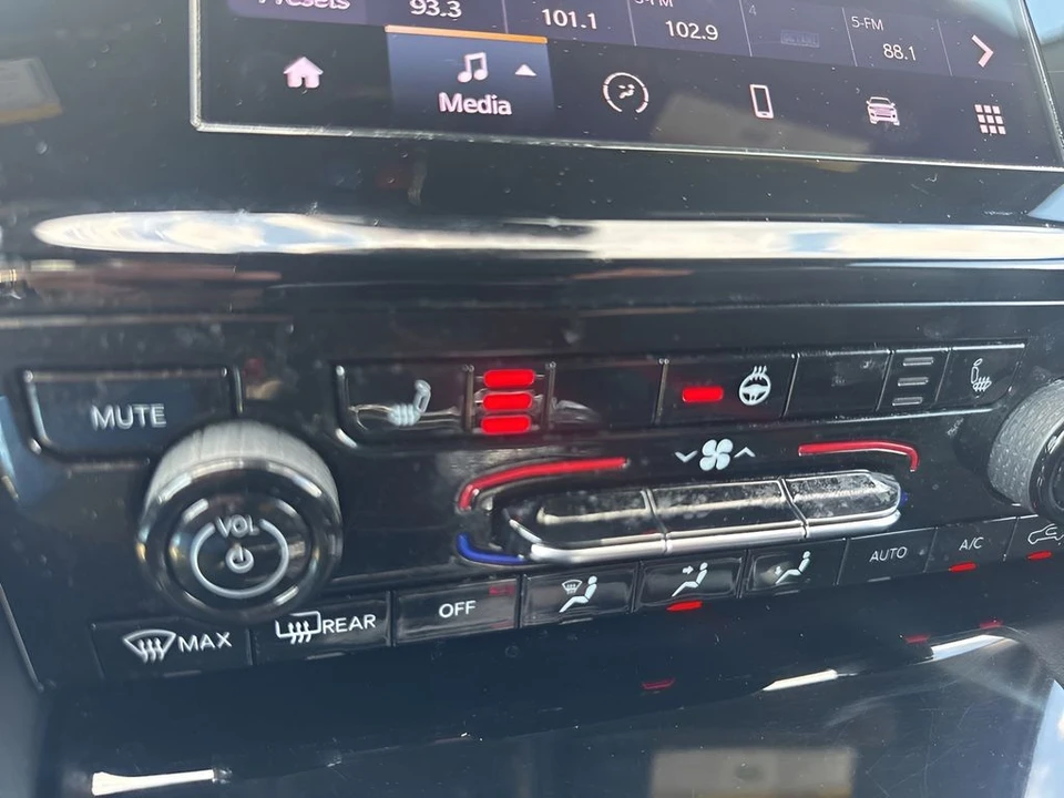 2024 Jeep WL Grand Cherokee - Image 20 of 31