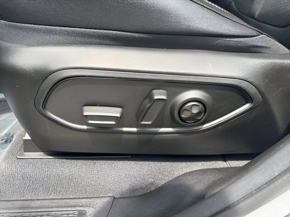 2024 Jeep WL Grand Cherokee - Image 10 of 12