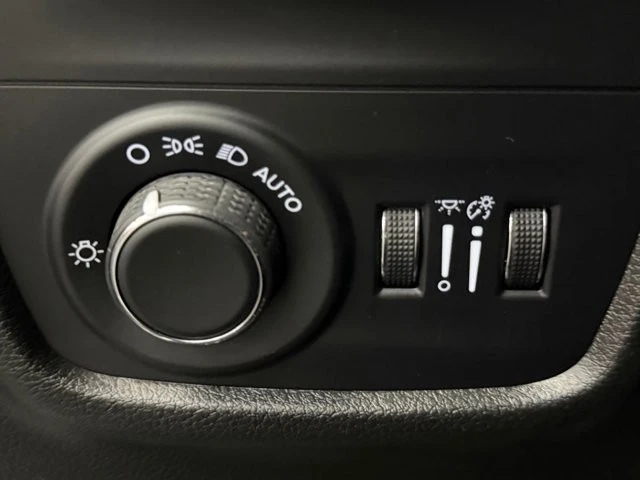 2024 Jeep WL Grand Cherokee - Image 27 of 31