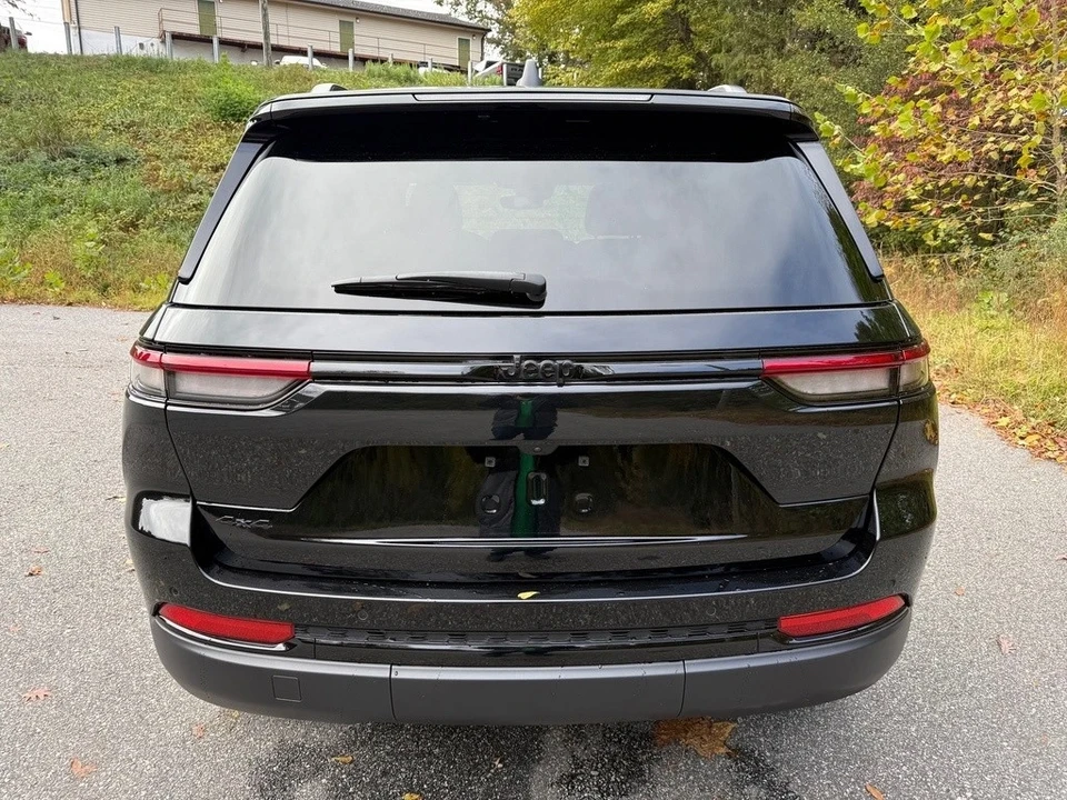 2024 Jeep WL Grand Cherokee - Image 7 of 12