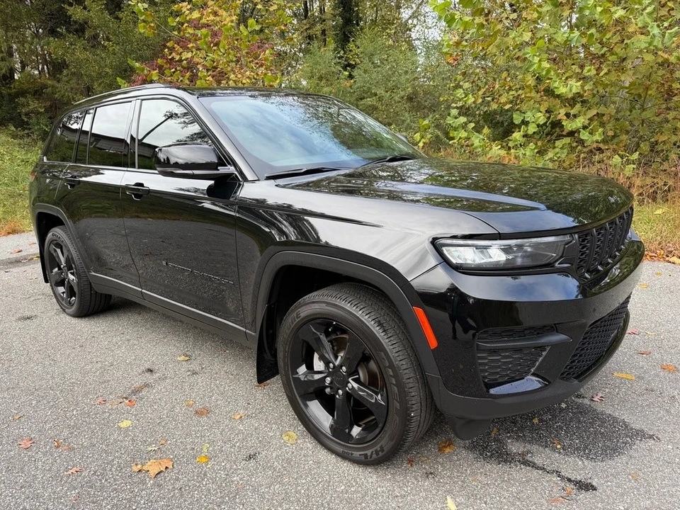2024 Jeep WL Grand Cherokee - Image 4 of 12