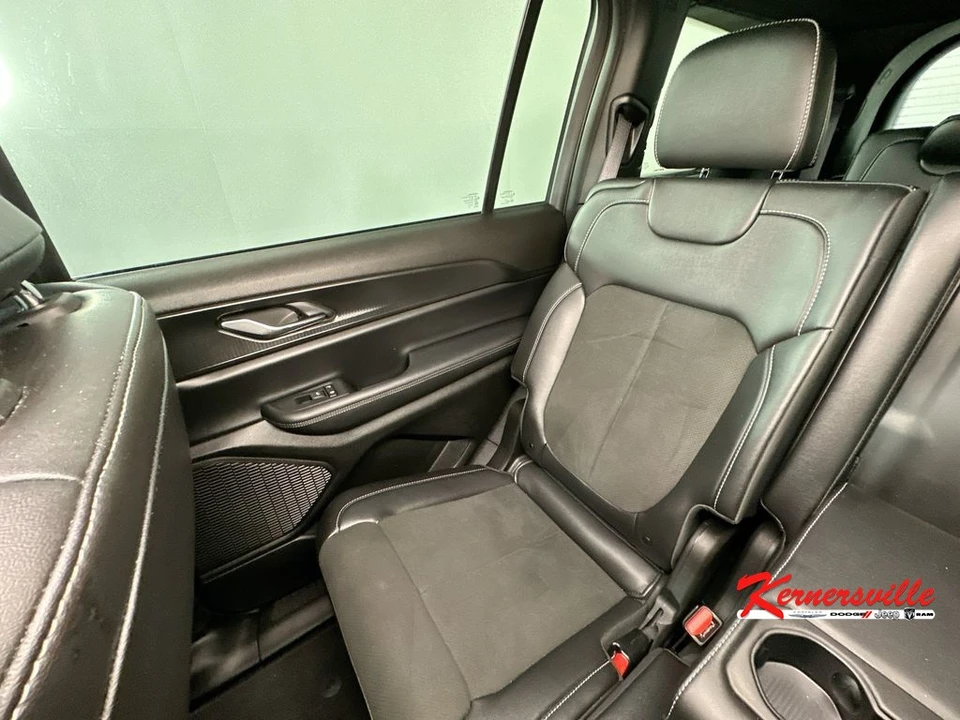 2024 Jeep WL Grand Cherokee - Image 12 of 24