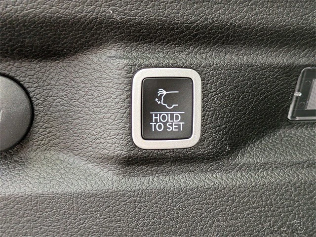 2024 Jeep WL Grand Cherokee - Image 14 of 21