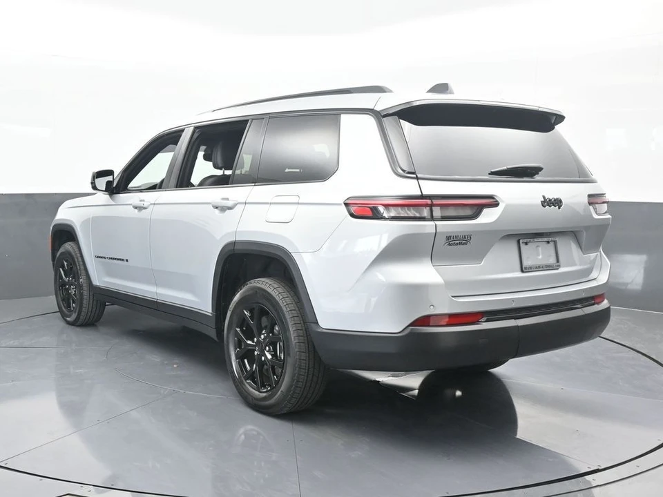 2024 Jeep WL Grand Cherokee - Image 4 of 12