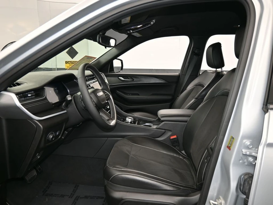 2024 Jeep WL Grand Cherokee - Image 11 of 12