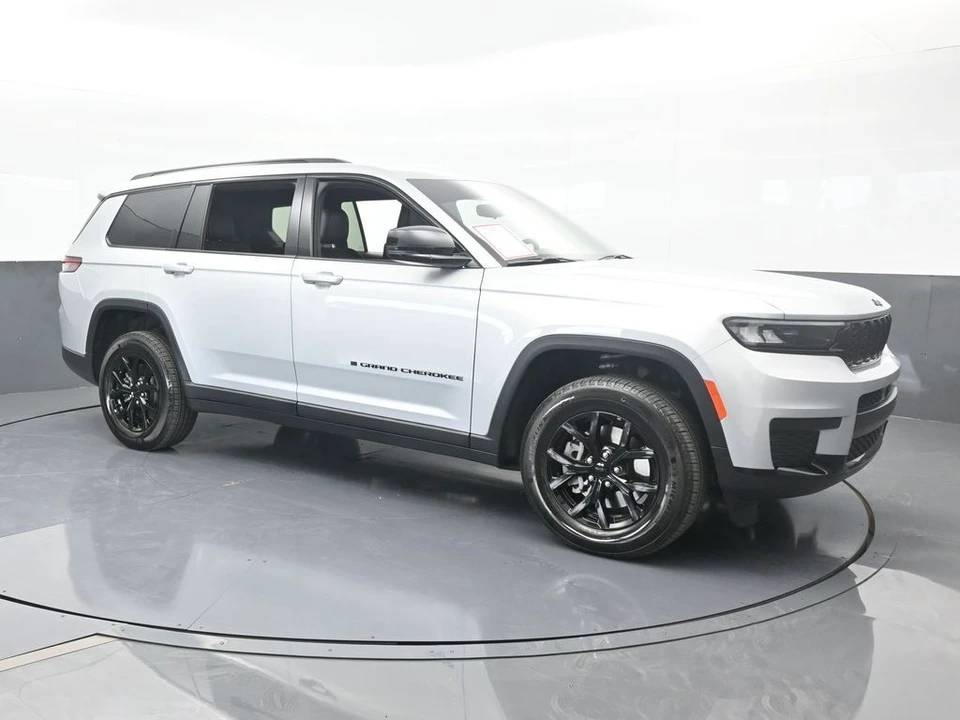 2024 Jeep WL Grand Cherokee - Image 8 of 12