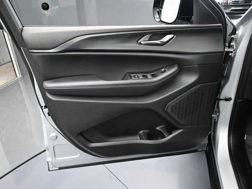 2024 Jeep WL Grand Cherokee - Image 12 of 12
