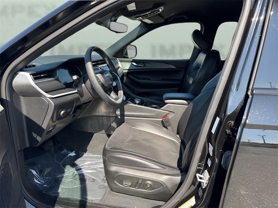 2024 Jeep WL Grand Cherokee - Image 9 of 12
