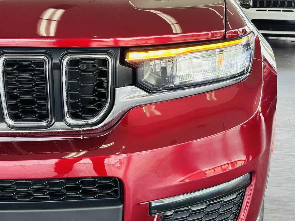 2024 Jeep WL Grand Cherokee - Image 17 of 31