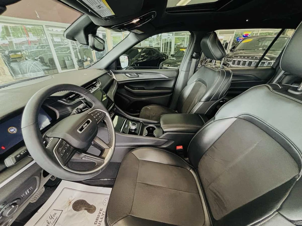 2024 Jeep WL Grand Cherokee - Image 26 of 31