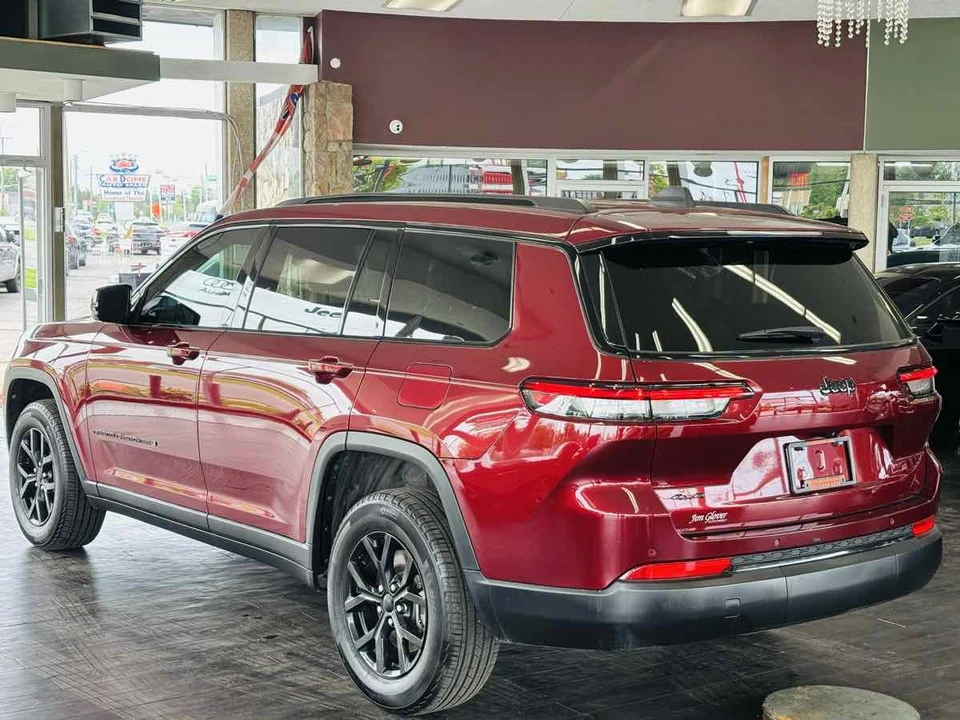 2024 Jeep WL Grand Cherokee - Image 13 of 31