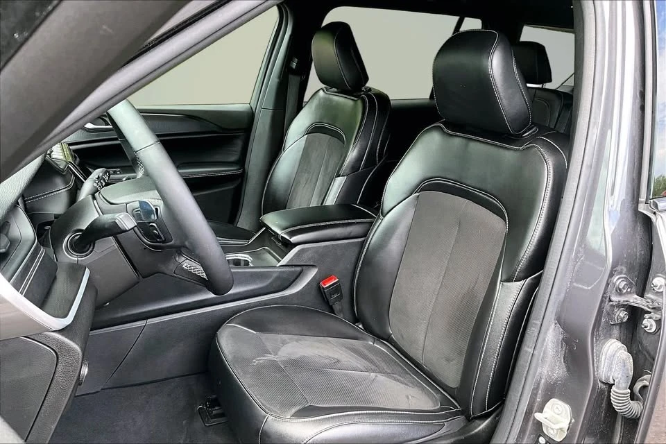 2024 Jeep WL Grand Cherokee - Image 12 of 17