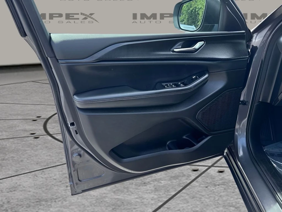 2024 Jeep WL Grand Cherokee - Image 25 of 31