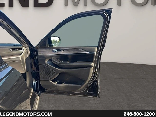2024 Jeep WL Grand Cherokee - Image 16 of 21