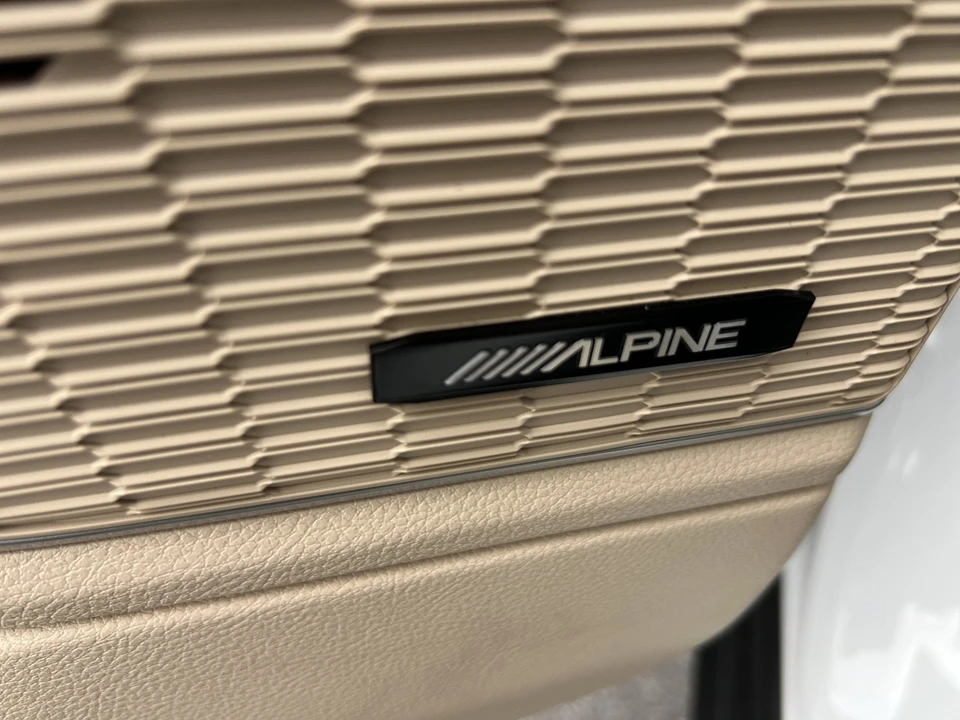 2024 Jeep WL Grand Cherokee - Image 19 of 31