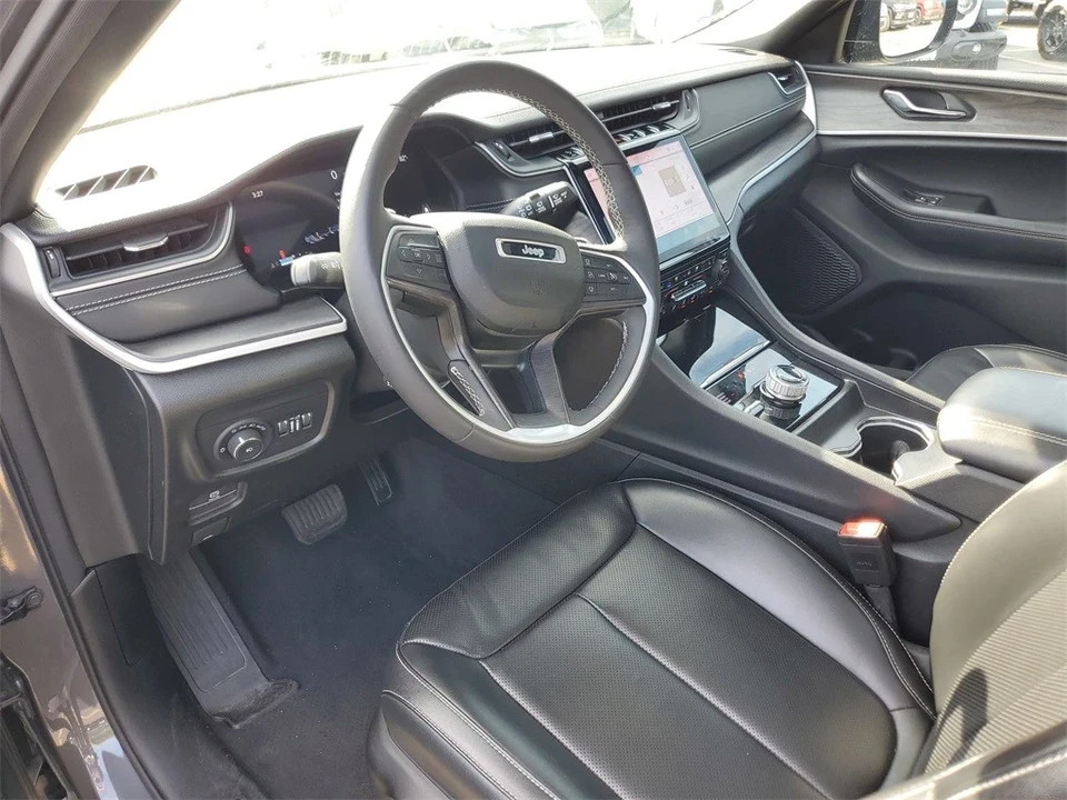 2024 Jeep WL Grand Cherokee - Image 16 of 21