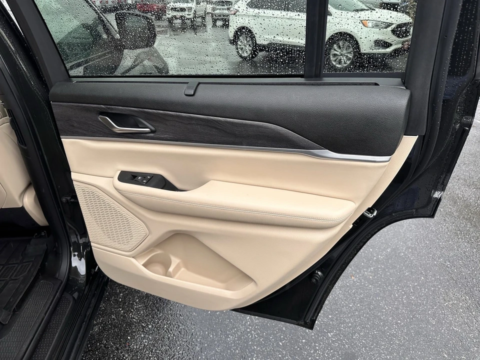 2024 Jeep WL Grand Cherokee - Image 15 of 21
