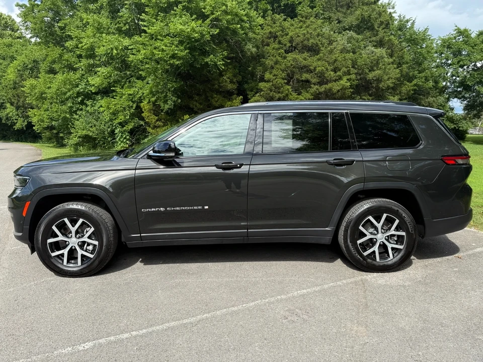 2024 Jeep WL Grand Cherokee - Image 8 of 21