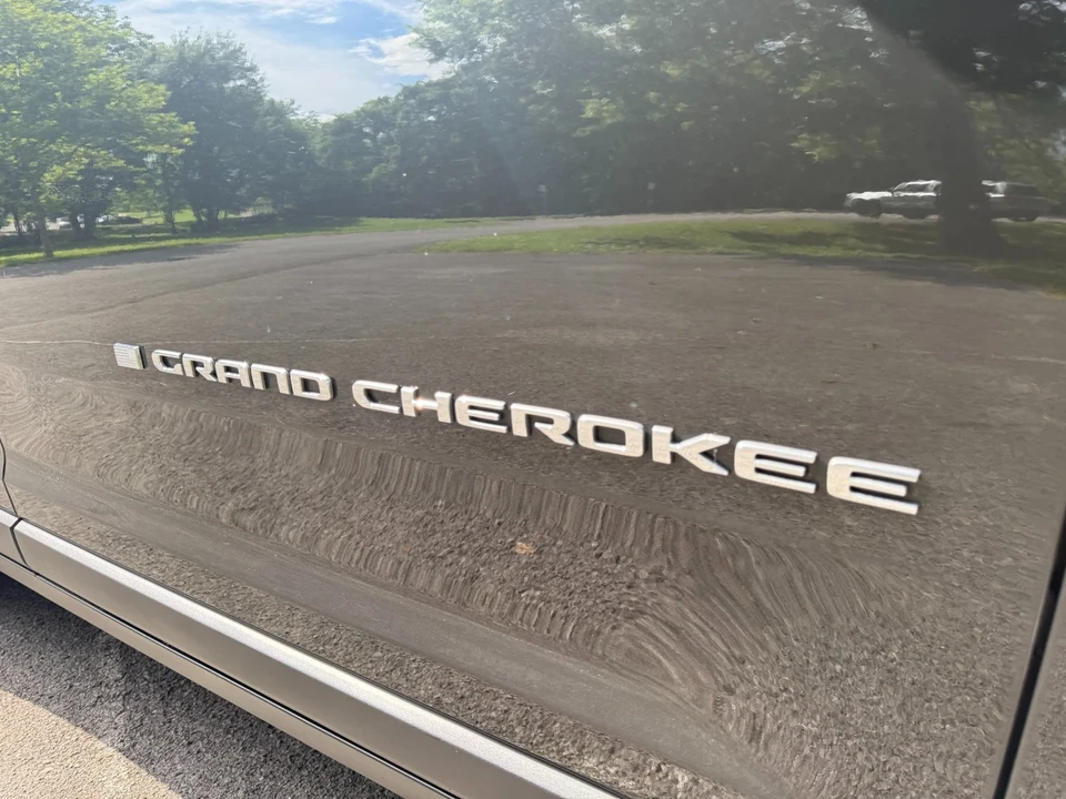 2024 Jeep WL Grand Cherokee - Image 11 of 21