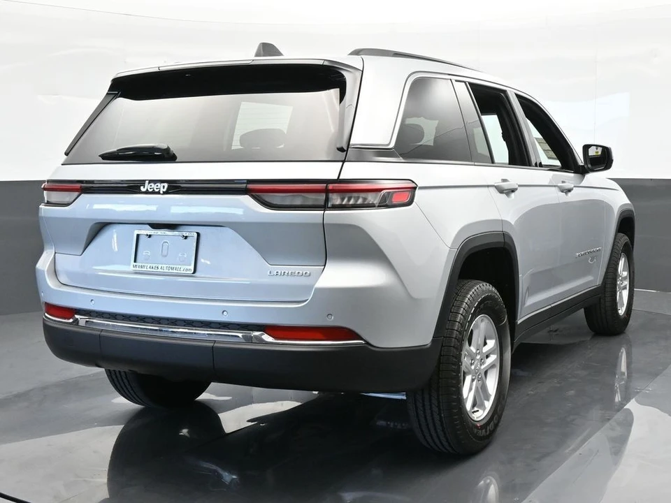 2024 Jeep WL Grand Cherokee - Image 5 of 12