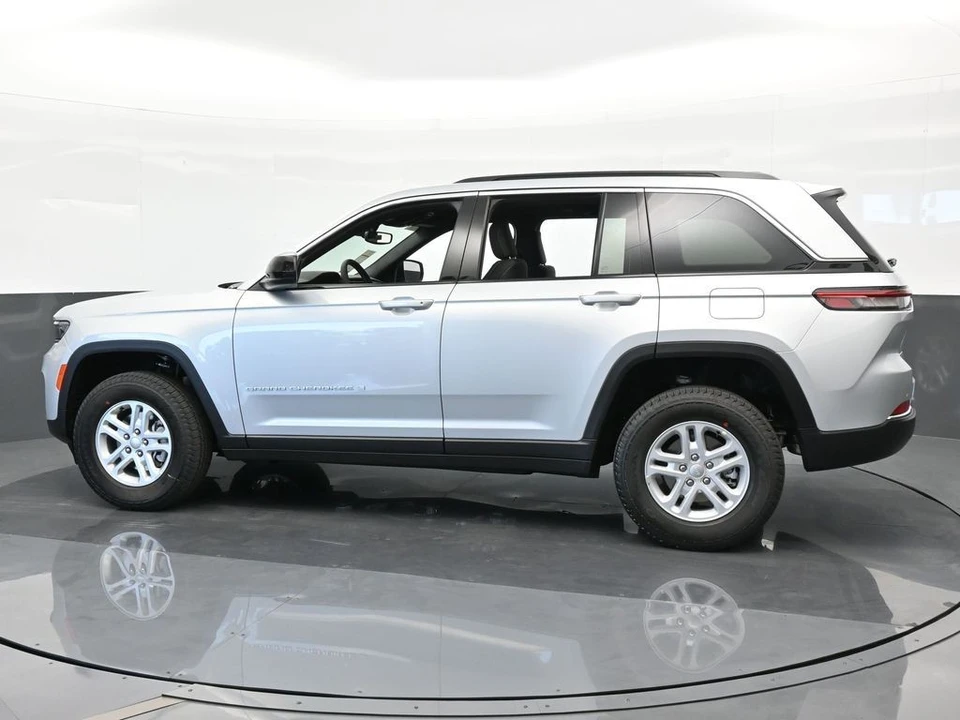 2024 Jeep WL Grand Cherokee - Image 3 of 12