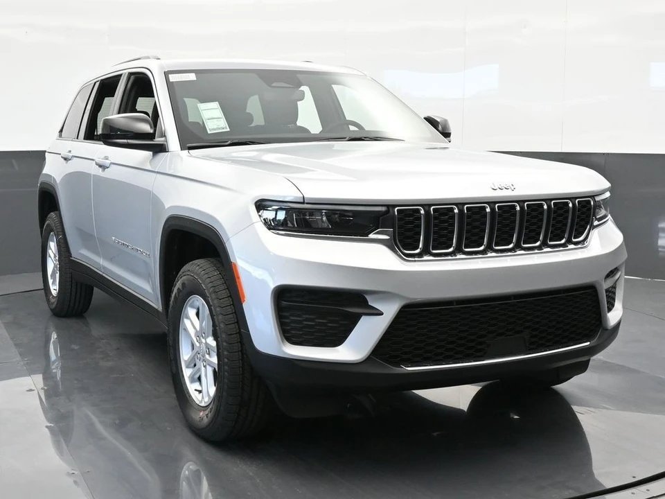 2024 Jeep WL Grand Cherokee - Image 9 of 12