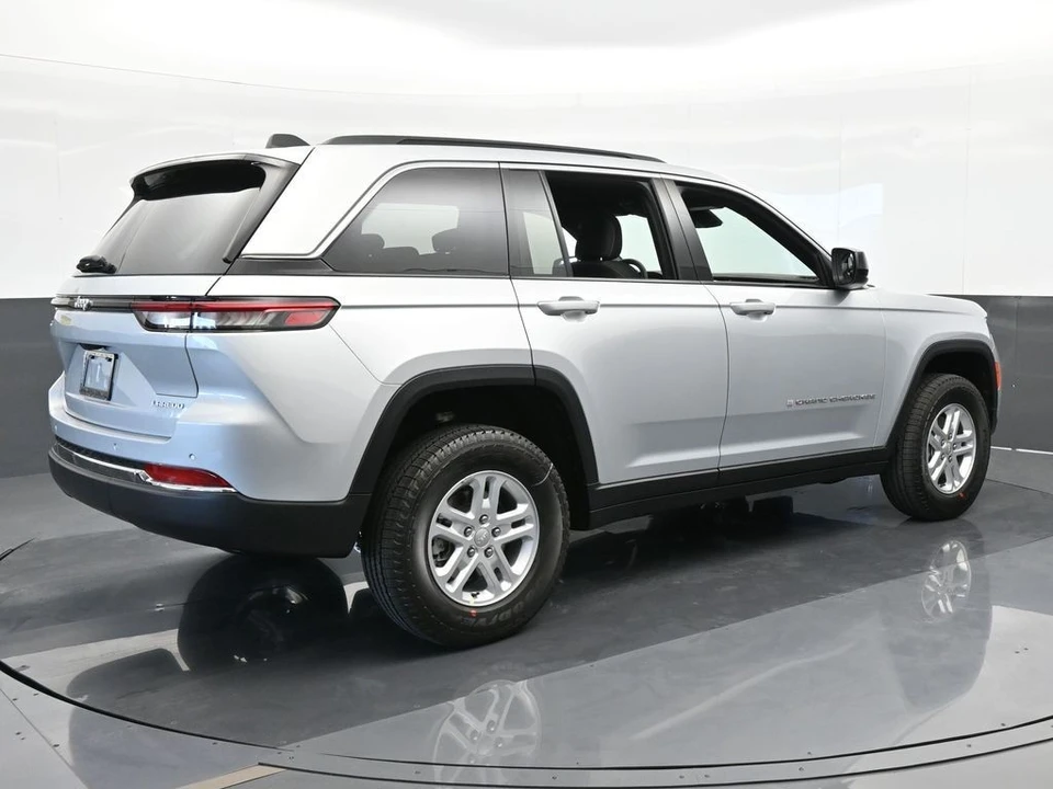 2024 Jeep WL Grand Cherokee - Image 6 of 12