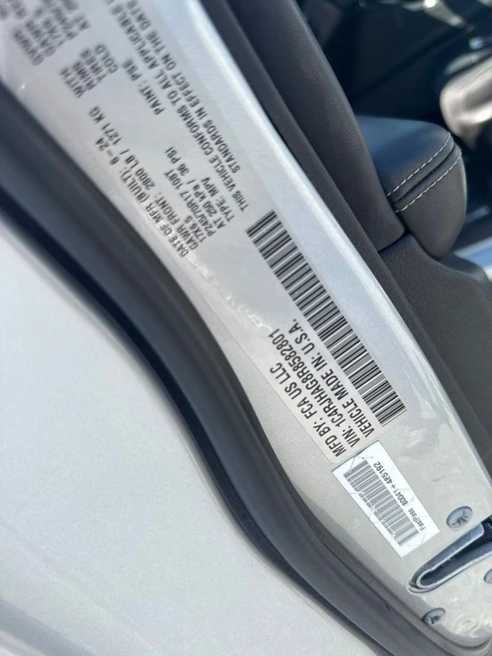 2024 Jeep WL Grand Cherokee - Image 24 of 27
