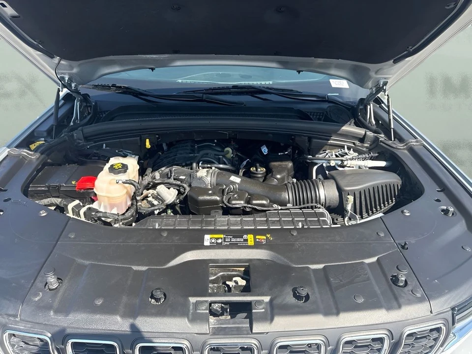 2024 Jeep WL Grand Cherokee - Image 23 of 27