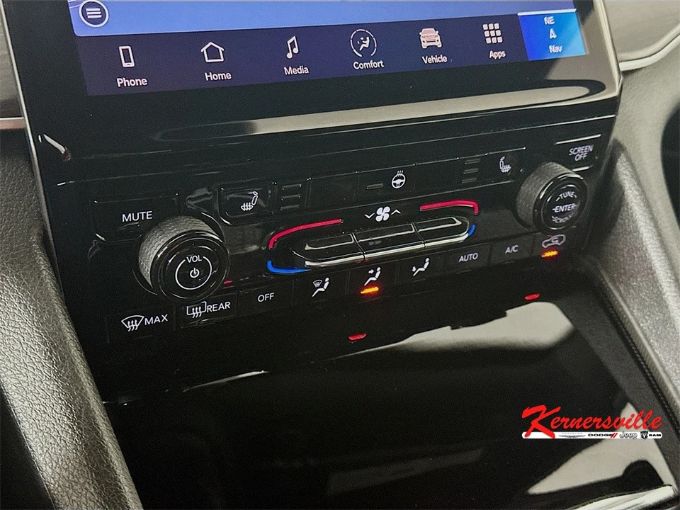 2024 Jeep WL Grand Cherokee - Image 18 of 21