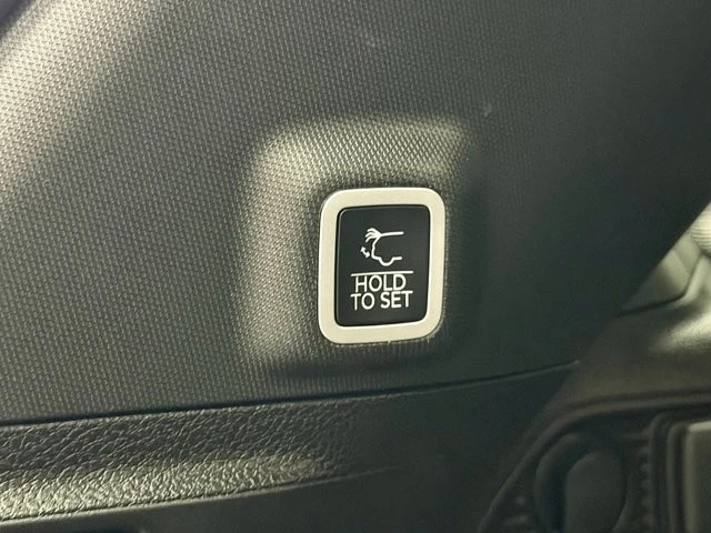 2024 Jeep WL Grand Cherokee - Image 16 of 31