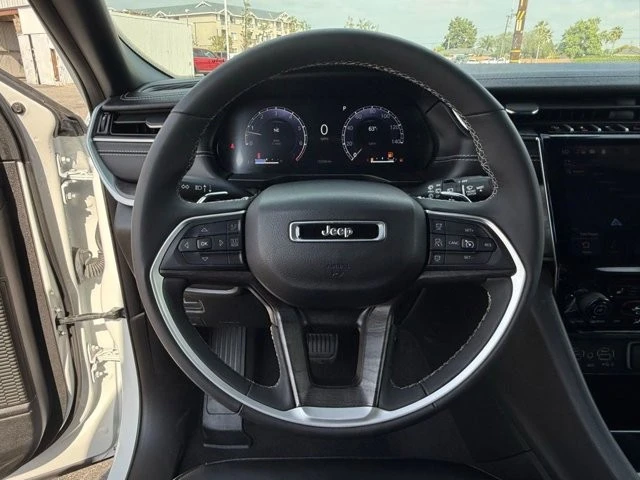 2024 Jeep WL Grand Cherokee - Image 24 of 31