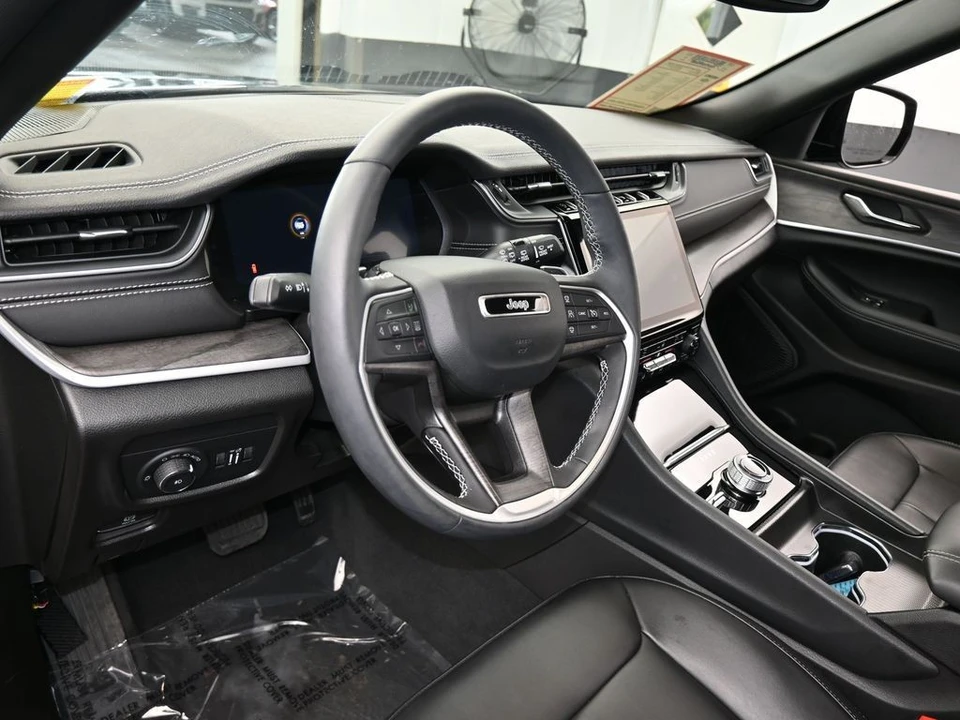 2024 Jeep WL Grand Cherokee - Image 10 of 12