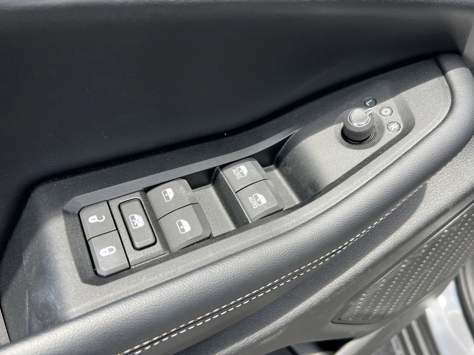 2024 Jeep WL Grand Cherokee - Image 16 of 31