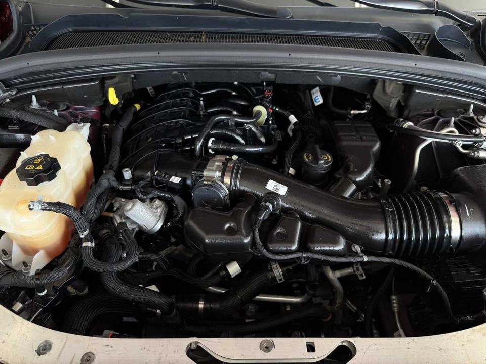 2024 Jeep WL Grand Cherokee - Image 24 of 31